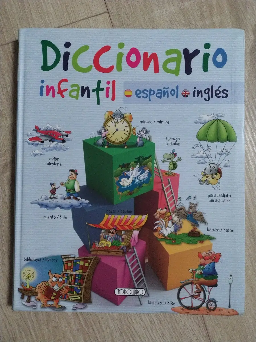 Diccionario infantil españlo-inglés