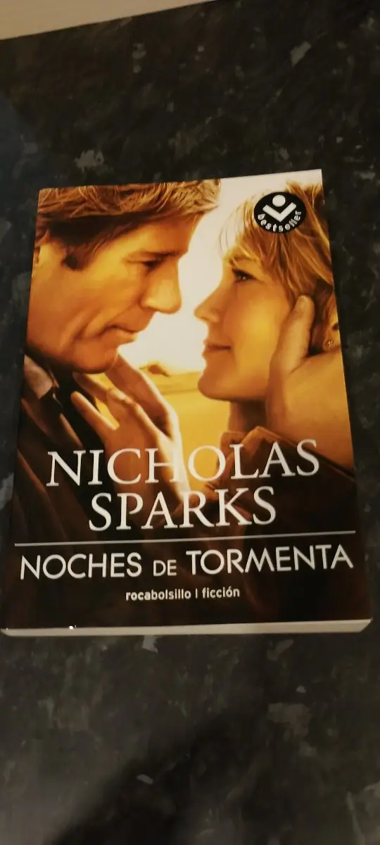 5 LIBROS X 10€ Noches de tormentas