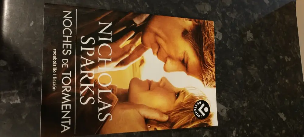 5 LIBROS X 10€ Noches de tormentas